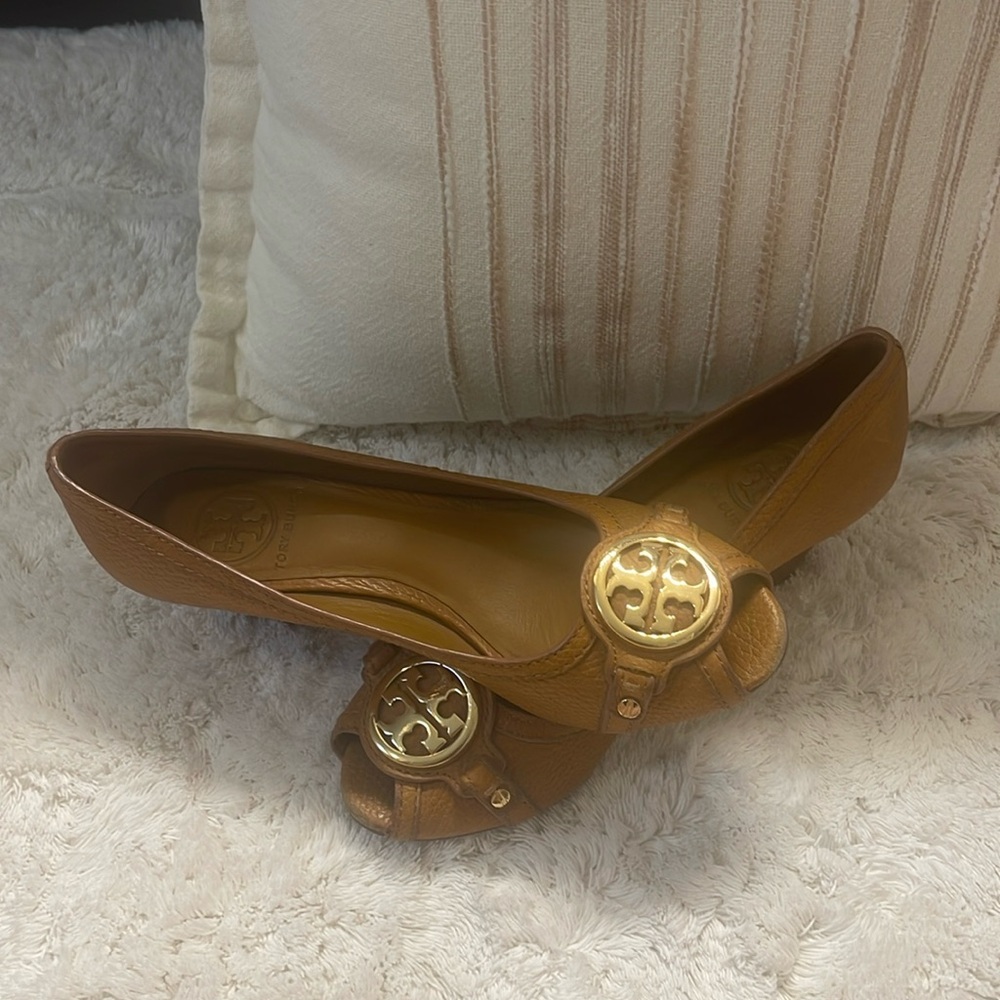 Tory Burch women’s shoes, used but in great condition, only used twice